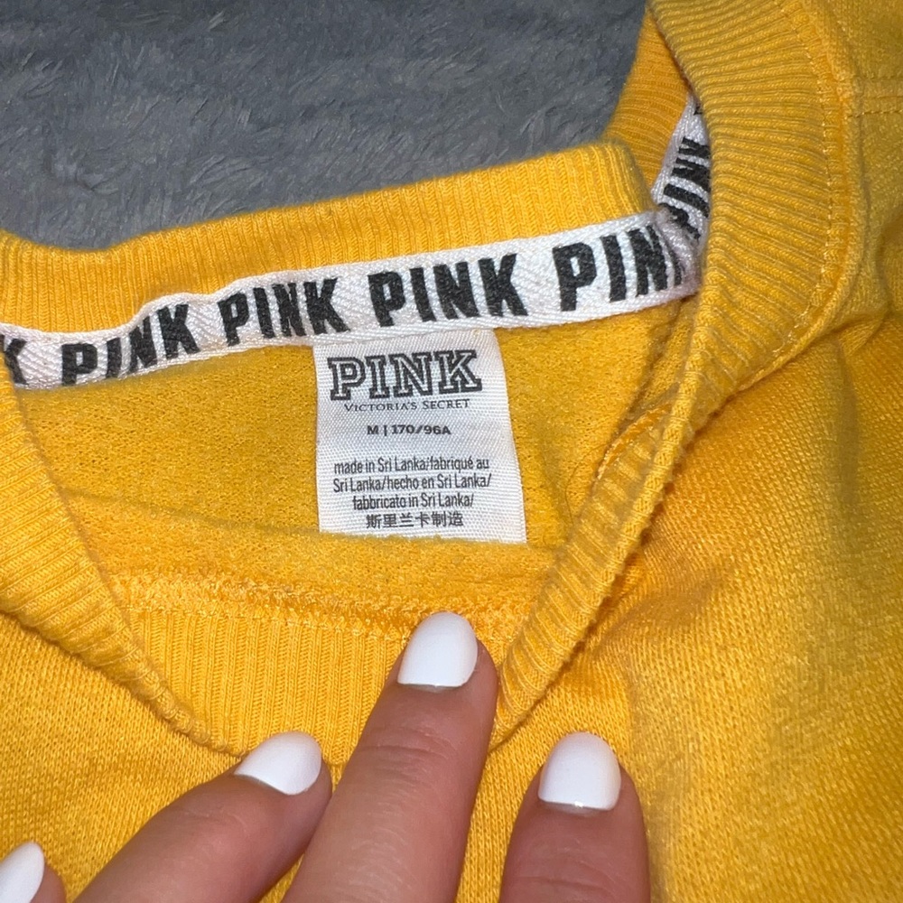 Pink pullover - Picture 2 of 2
